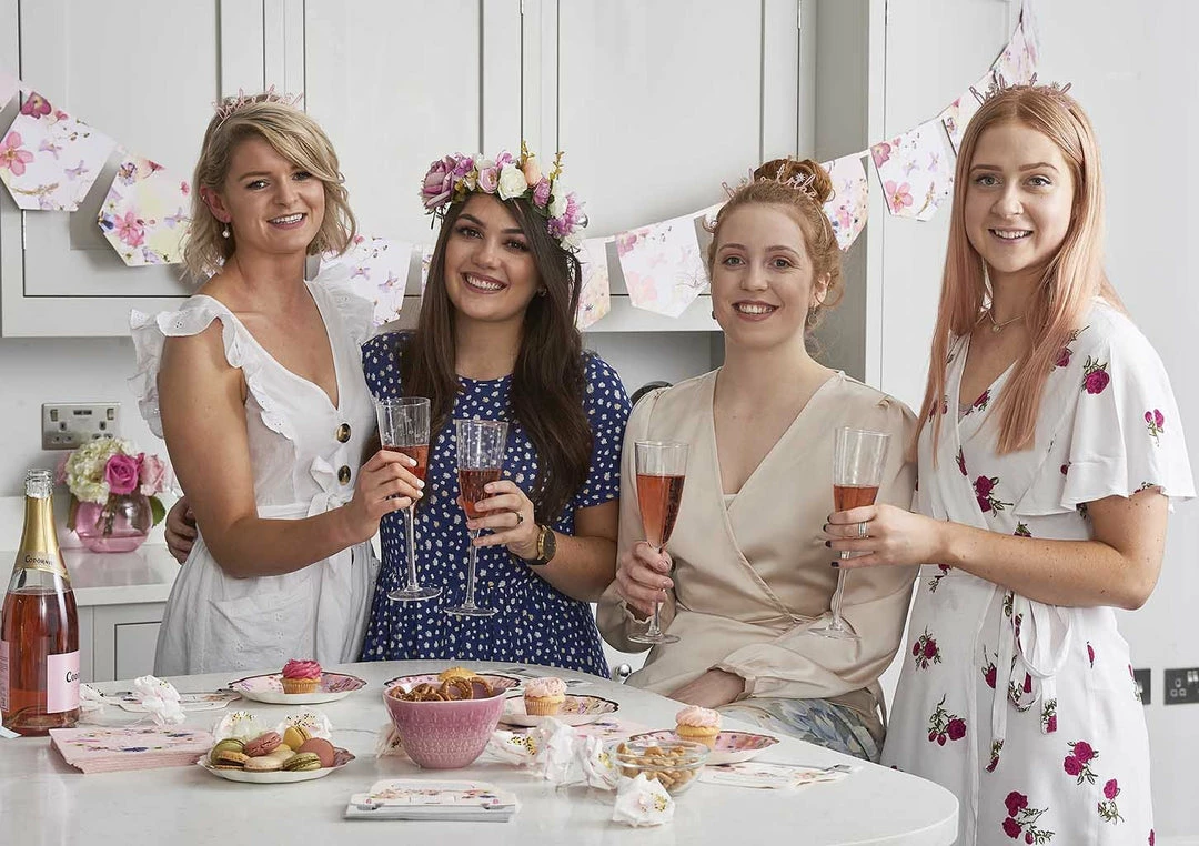 Talking Tables Blossom Bride Car Shaped Napkins Pack Of 16