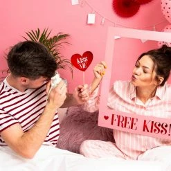 Partydecor Selfie Photo Frame Love Is In The Air